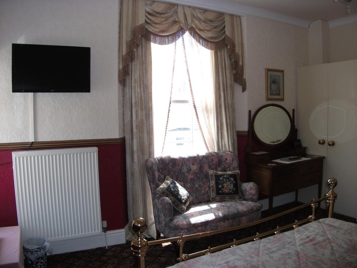 Bed and Breakfast The Chelsea Llandudno Exteriér fotografie